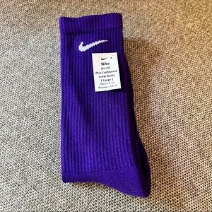 Nike Everyday Plus Cushioned Crew Socks